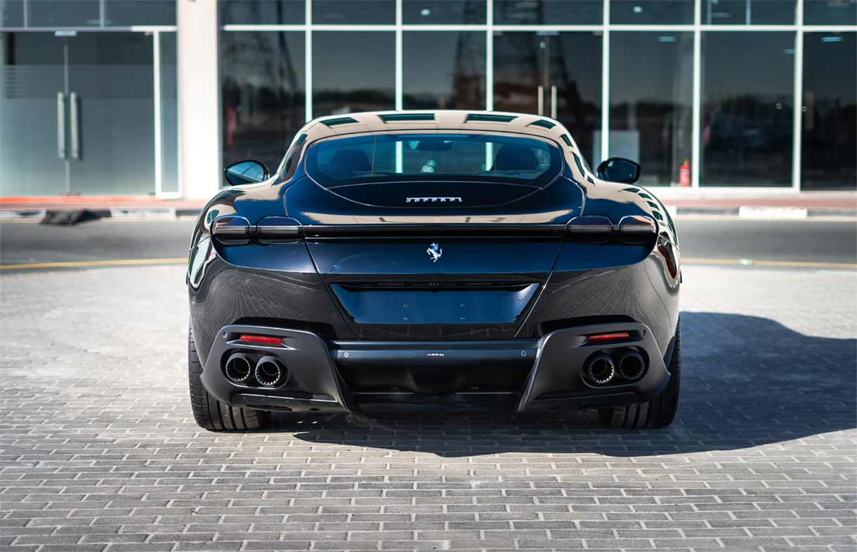 
								Ferrari Roma full									