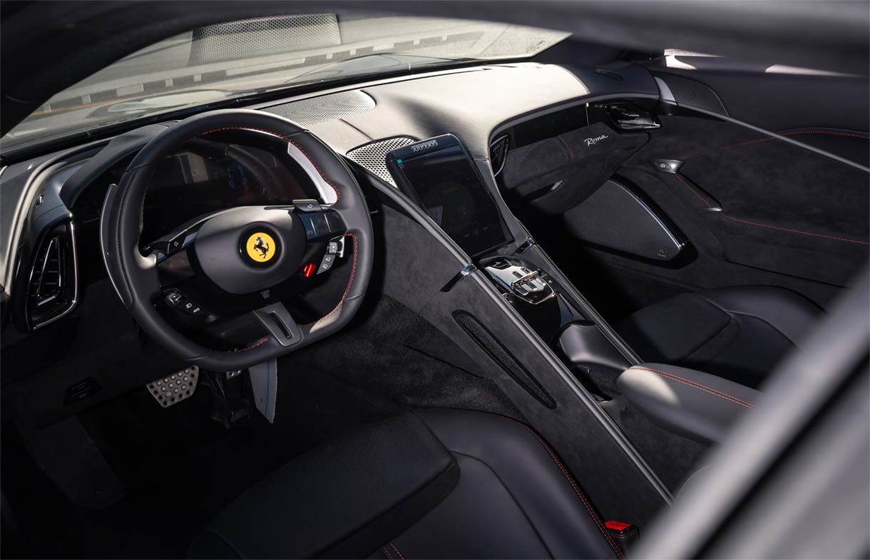 
								Ferrari Roma full									