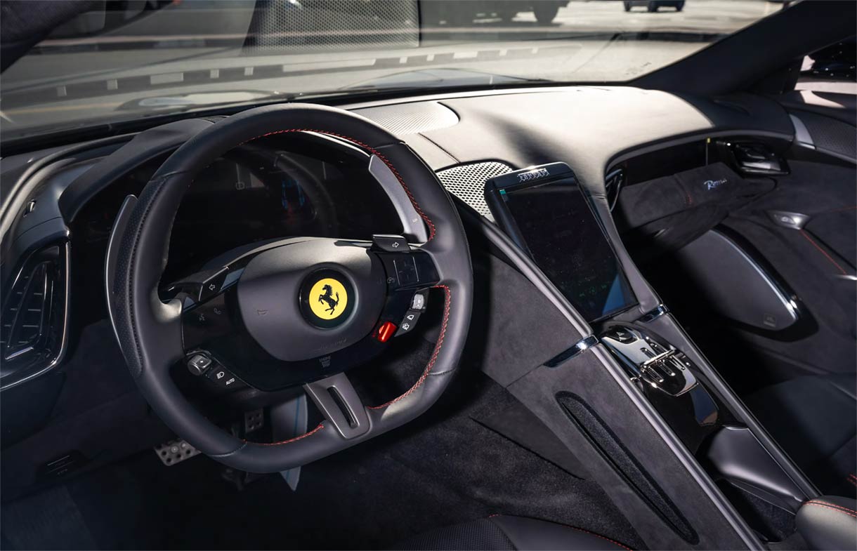 
								Ferrari Roma full									