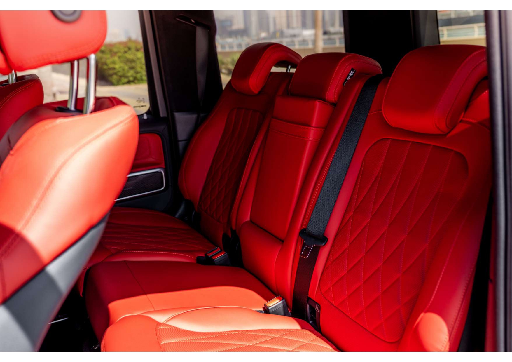 
								Mercedes G63 Black Shiny full									