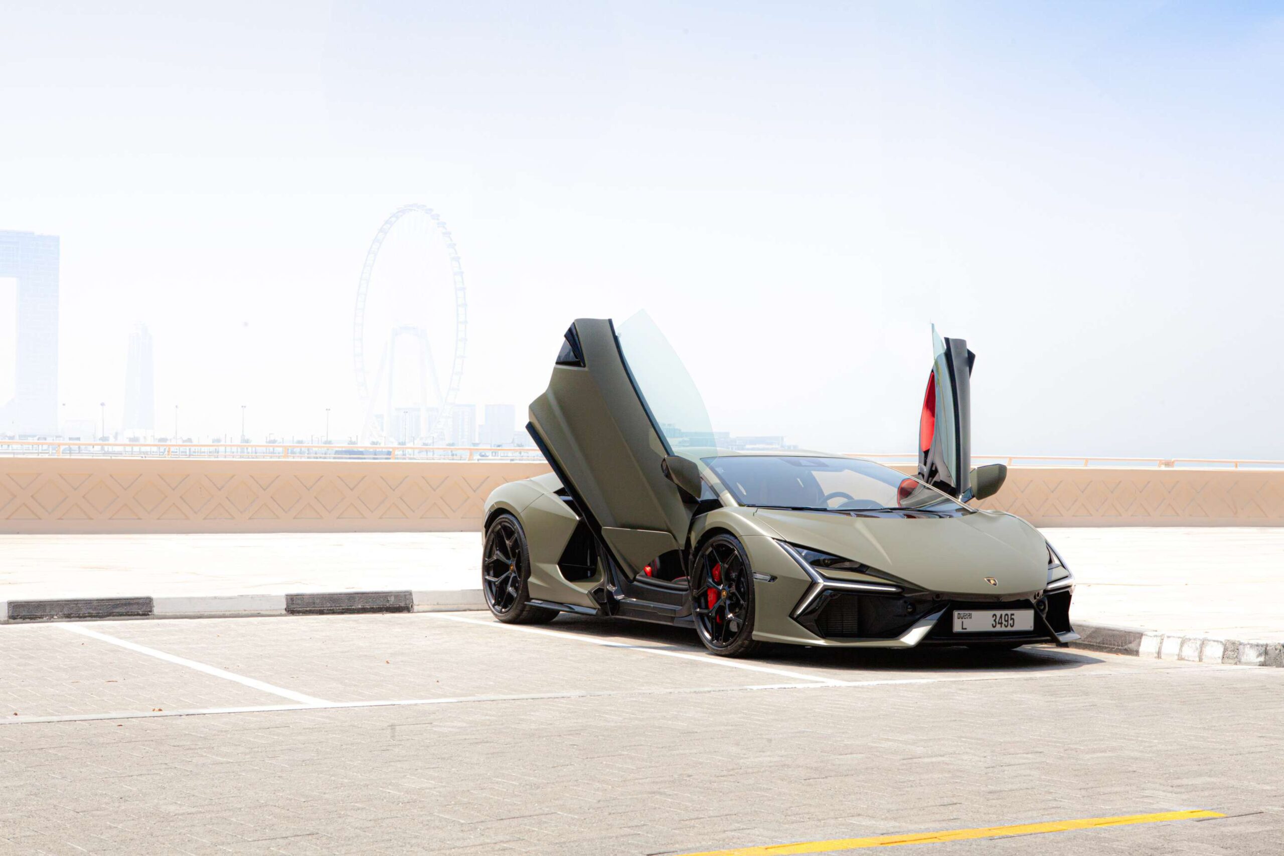 Lamborghini Revuelto