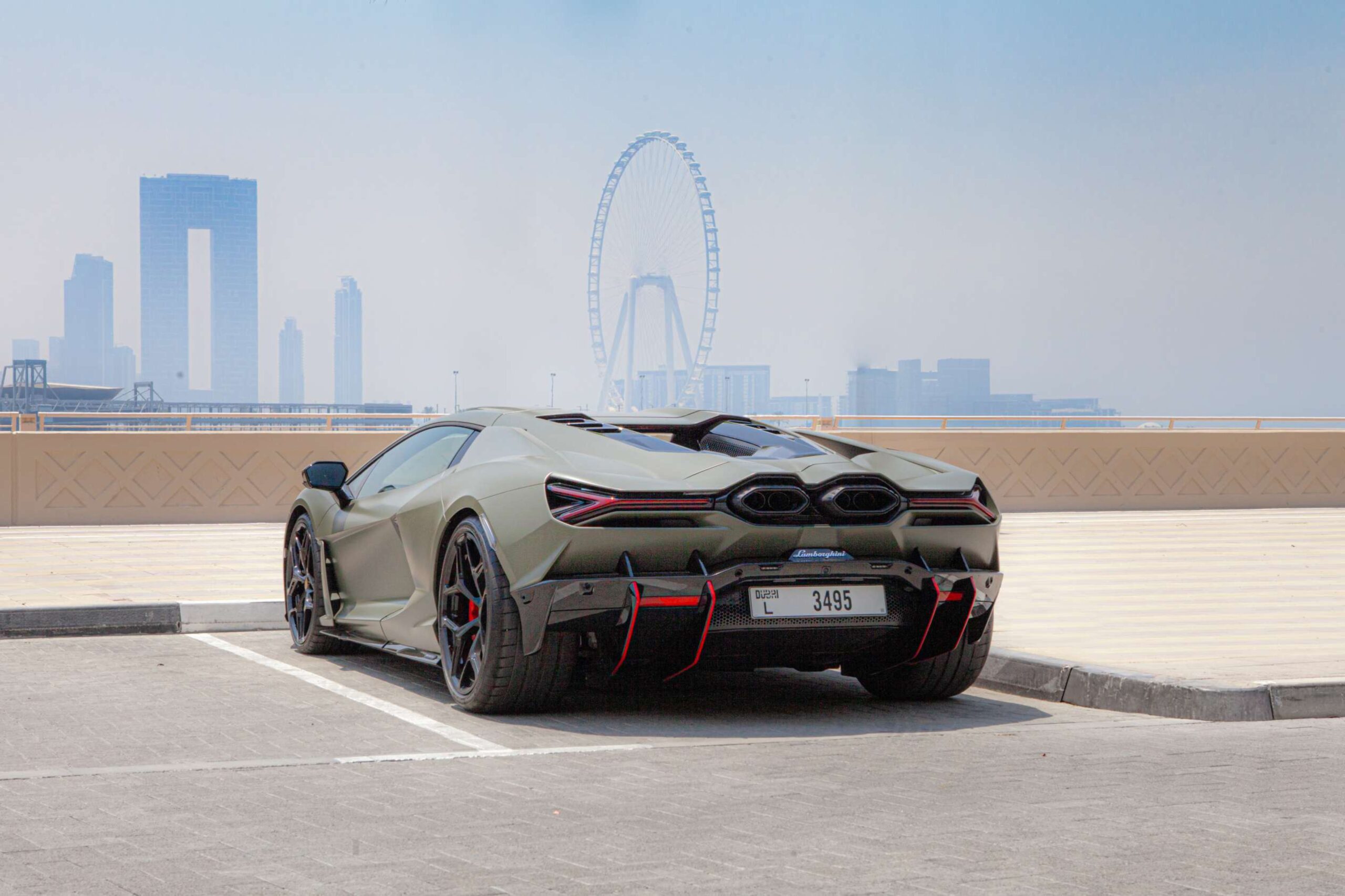Lamborghini Revuelto
