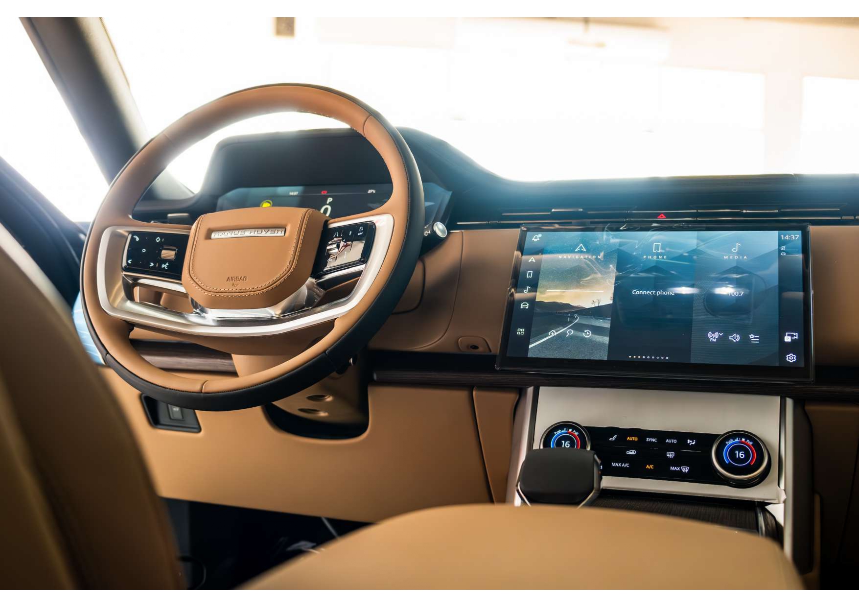 
								Range Rover Vogue full									